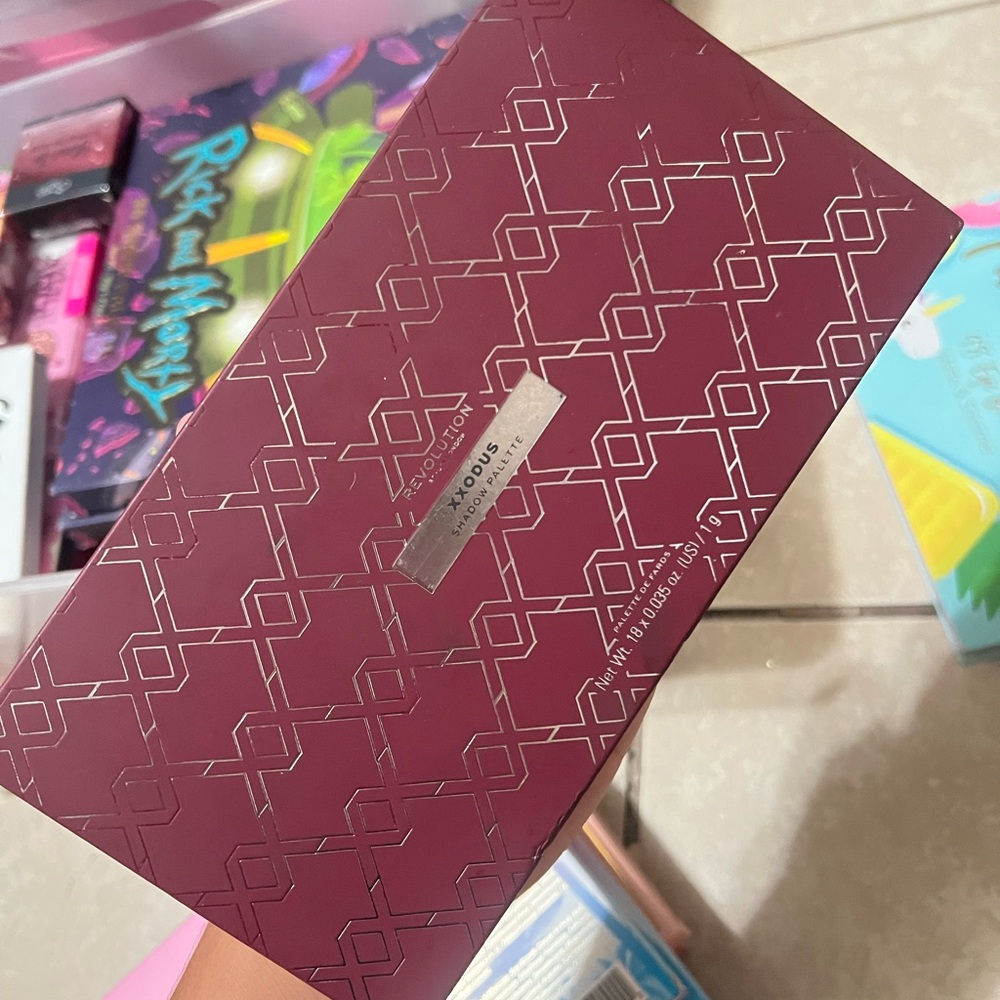 Makeup Revolution Palette